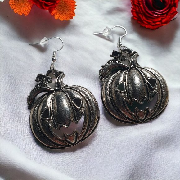 Metal Pumpkin Jack O Lantern Vintage Earrings Women Jewelry Costume Heavy Style - Picture 1 of 5